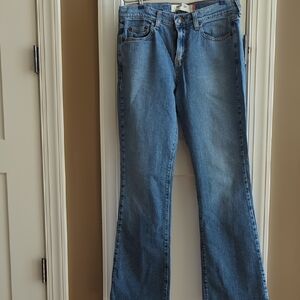 Levi's Women's Boot Cut Jeans in Classic Blue